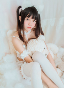 网络人气COSER桜桃喵性感可爱萌妹子白丝诱惑无下限美女写真集